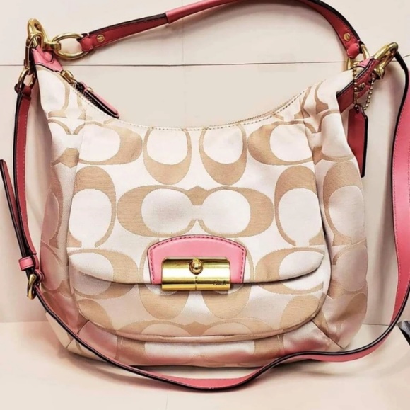 Coach purse - Picture 2 of 4